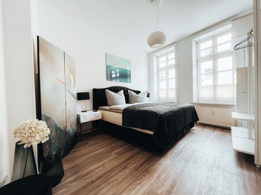 Lieblingsapartment No.10 Mit 2 Schlafzimmern Und Eigener Terrasse Росток Экстерьер фото